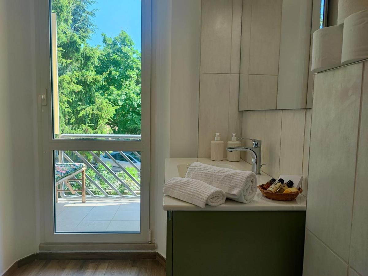 Casa Nadia A Pochi Passi Dal Mare Con Garage, Terrazza E Sala Giochi Apartman Numana Kültér fotó